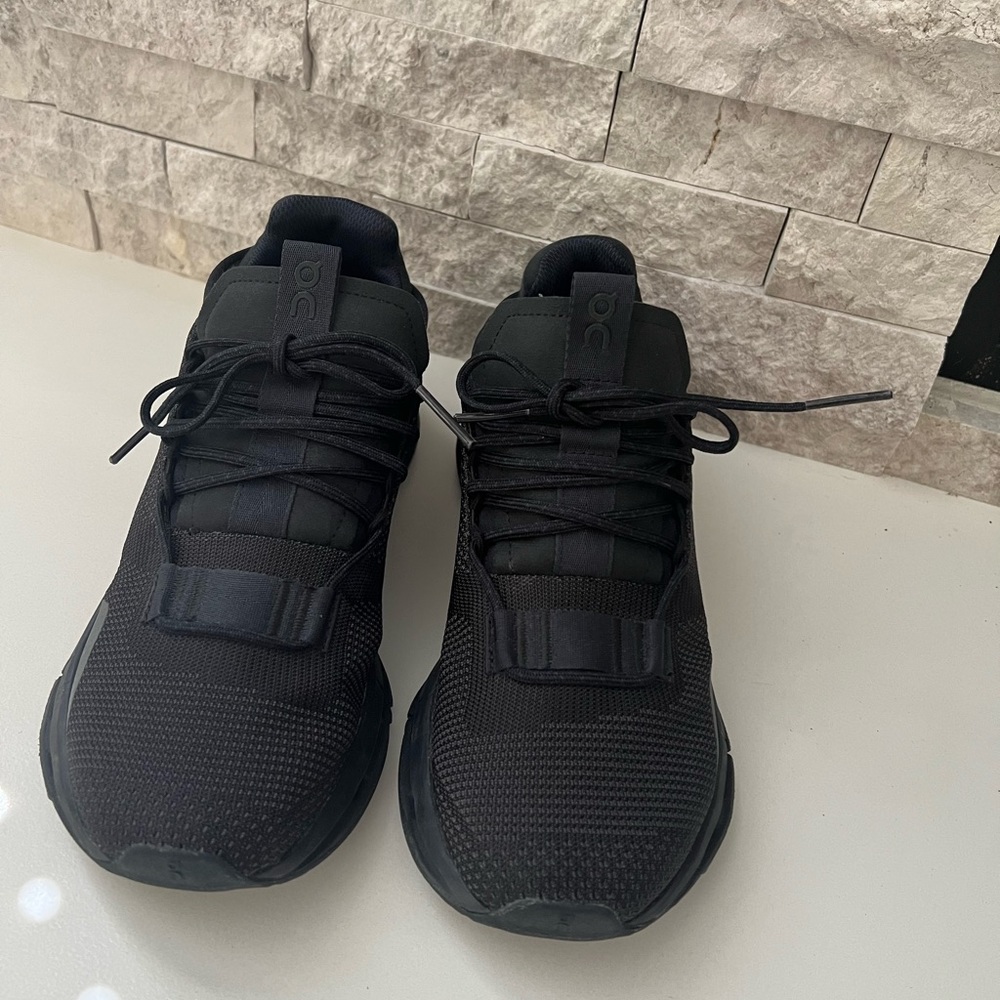 Womens OnCloud Cloud Nova shoes